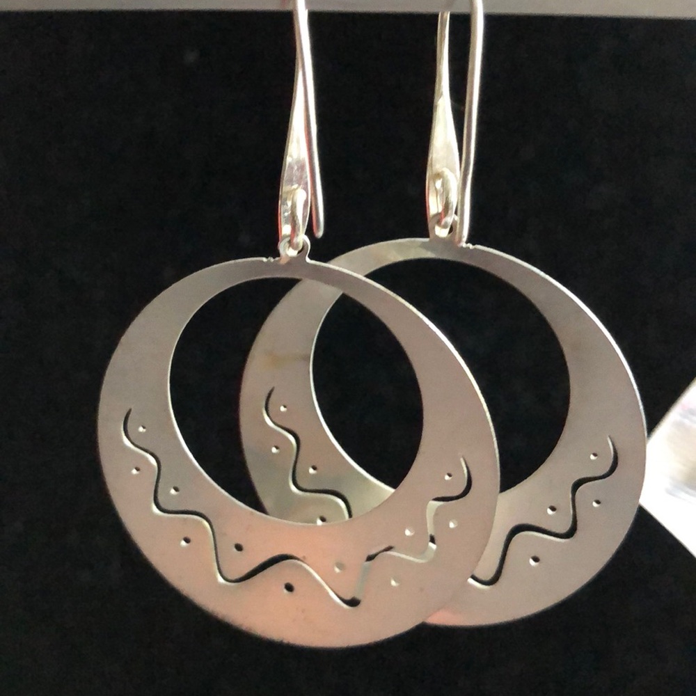 Drop Earrings - Picture 3 of 4